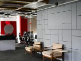 Interieur van Hendrik Lorentzzaal in Buurthuis De Windroos